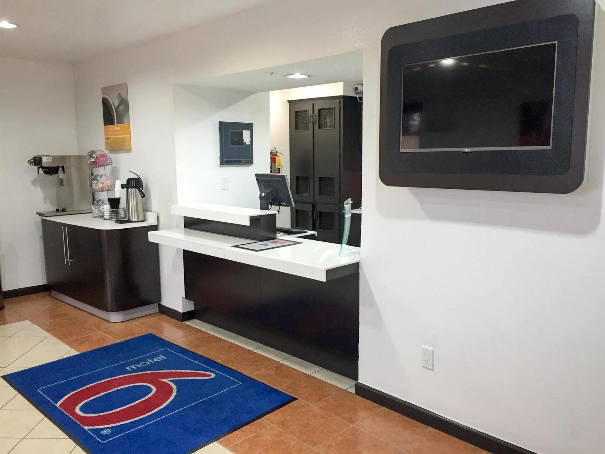 Motel 6 Kingsland Kings Bay Naval Bagian luar foto